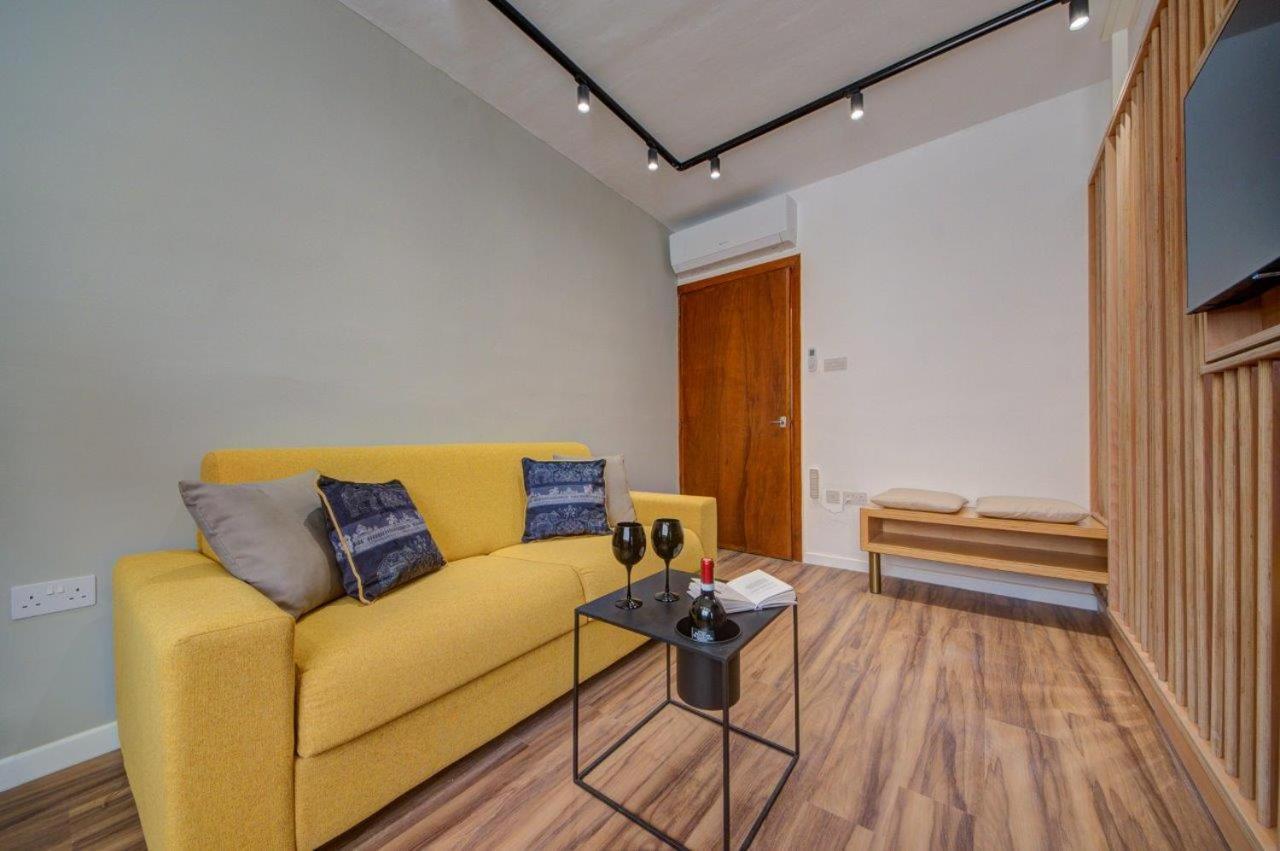 Stylish Apartment In St Julians 1 Min Away From The Sea San Ġiljan Exterior foto